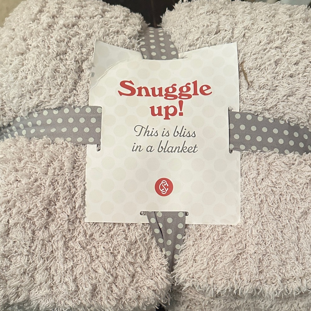 Cozy Comfort Throw